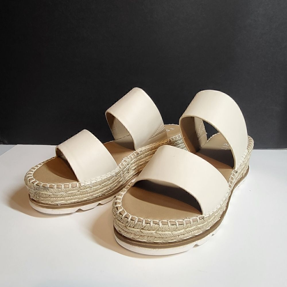 Espirit Wedge Sandals - Picture 9 of 10